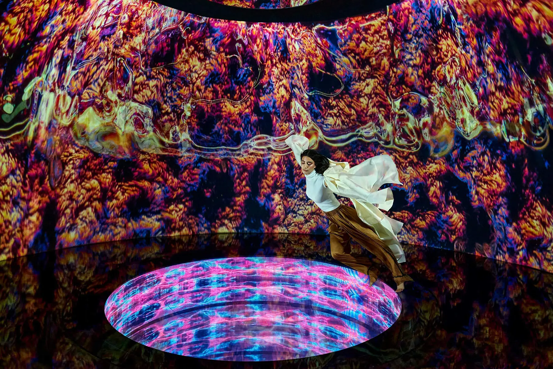 Visit the Aya Universe attraction in Dubai